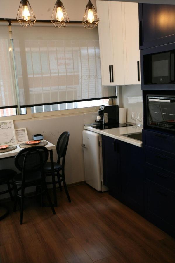4Seasonsgea , Studio Apartment In Heart Of Tirana Extérieur photo